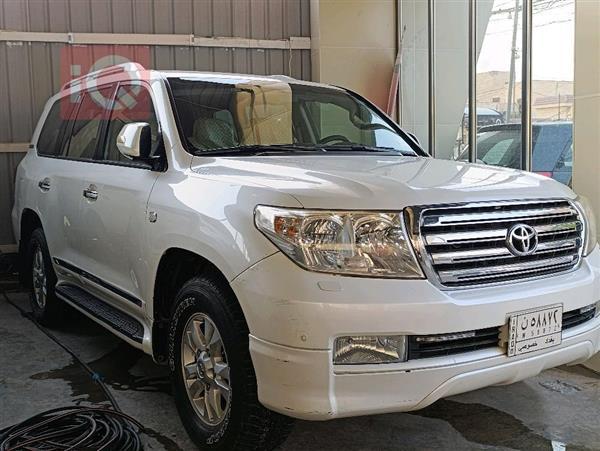 Toyota for sale in Iraq